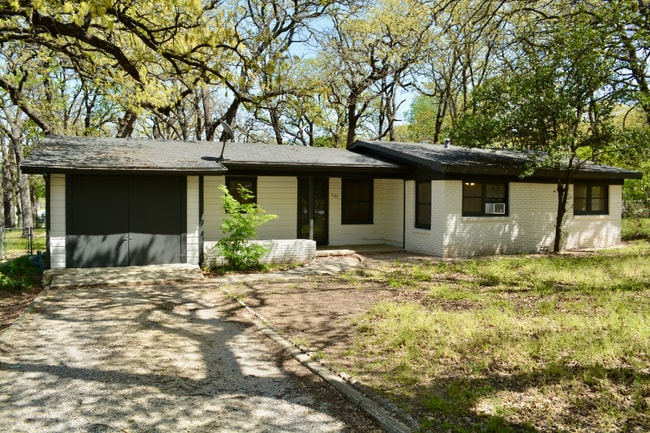 property at 920 Red Bud Dr