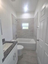 826 Dawhert Ave S in Lehigh Acres, FL - Building Photo - Building Photo