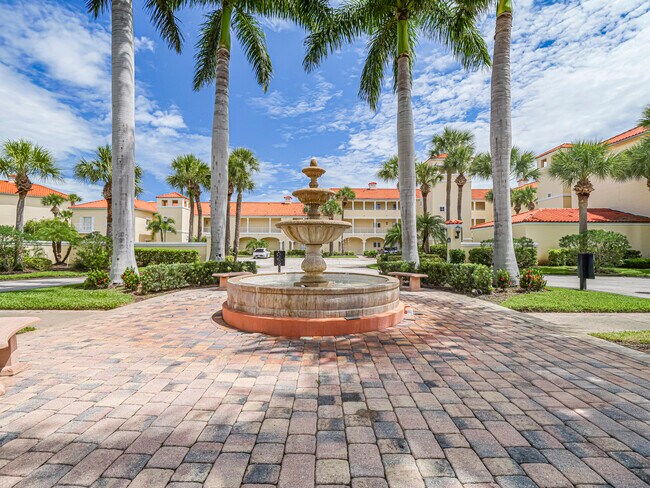 5060 Harmony Cir in Vero Beach, FL - Building Photo - Building Photo