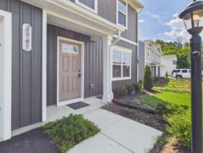 2945 Travis Ln in Petersburg, VA - Building Photo - Building Photo