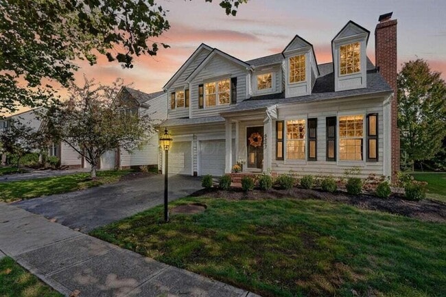 5692 Sugarwood Dr in New Albany, OH - Building Photo - Building Photo