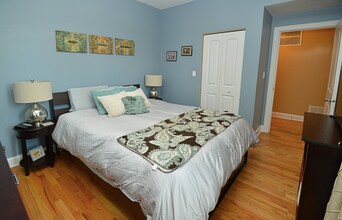 3740 N Wilton Ave, Unit 4 in Chicago, IL - Foto de edificio - Building Photo