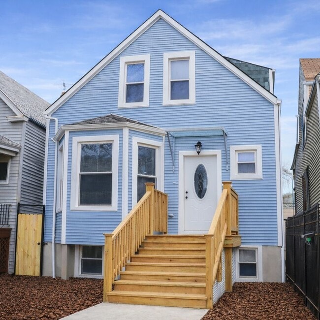 property at 4151 W Fullerton Ave