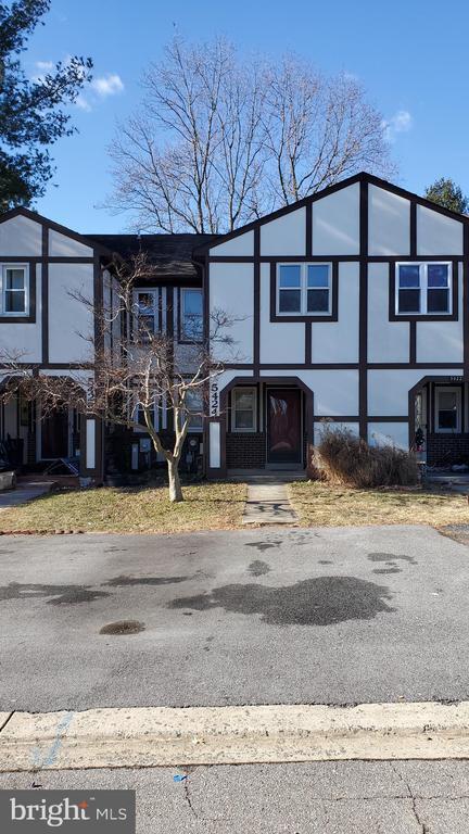 property at 5424 Jenmatt Dr