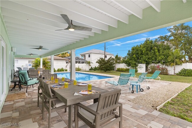 517 110th Ave N in Naples, FL - Building Photo - Building Photo