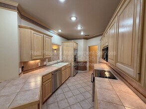 2707 Regis St in Lubbock, TX - Building Photo - Building Photo