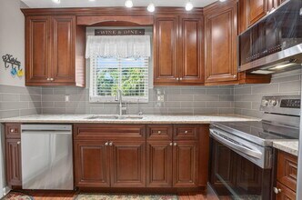 6 Garden St in Jupiter, FL - Building Photo - Building Photo