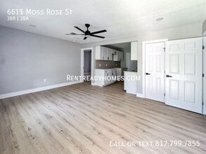 6615 Moss Rose St in Houston, TX - Building Photo - Building Photo