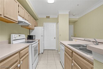 11510 Villa Grand in Ft. Myers, FL - Building Photo - Building Photo