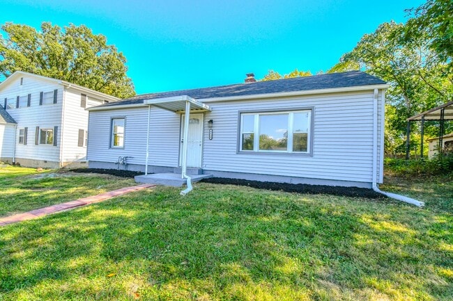 property at 4126 Sylvan Dr