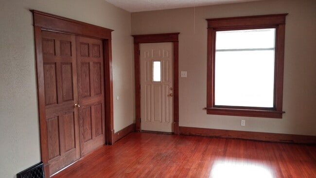 145 E 14th St in Fremont, NE - Building Photo - Building Photo