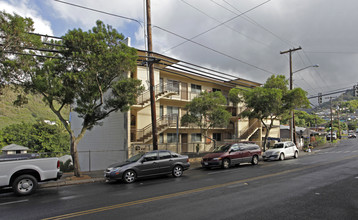 2416 Kalihi St in Honolulu, HI - Building Photo - Building Photo