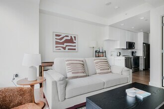 1335 Boylston St in Boston, MA - Building Photo - Building Photo