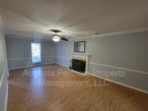 4768 Red Leaf Ct in Martinez, GA - Building Photo - Building Photo