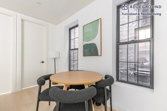 70 Middagh St in Brooklyn, NY - Building Photo - Building Photo