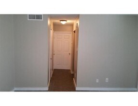 10921 Roger Dr in New Orleans, LA - Building Photo - Building Photo