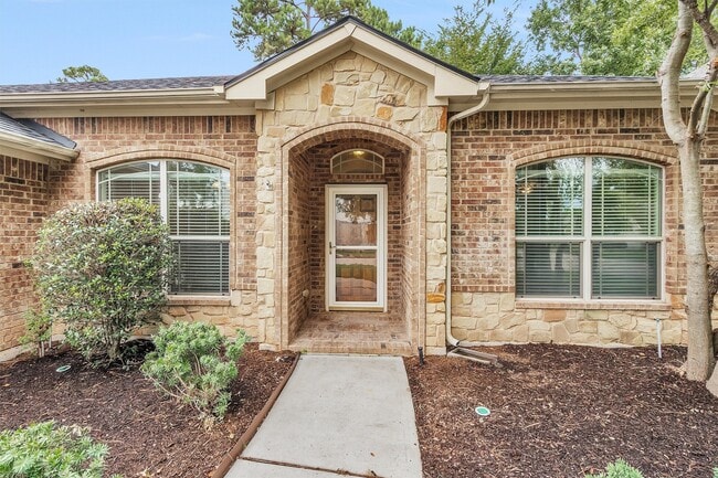 12822 Lakeshore Dr in Montgomery, TX - Building Photo - Building Photo