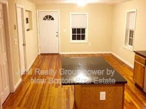 283 Lincoln Ave in Saugus, MA - Building Photo - Building Photo