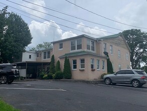 North High Street Apartments in McMinnville, TN - Building Photo - Building Photo