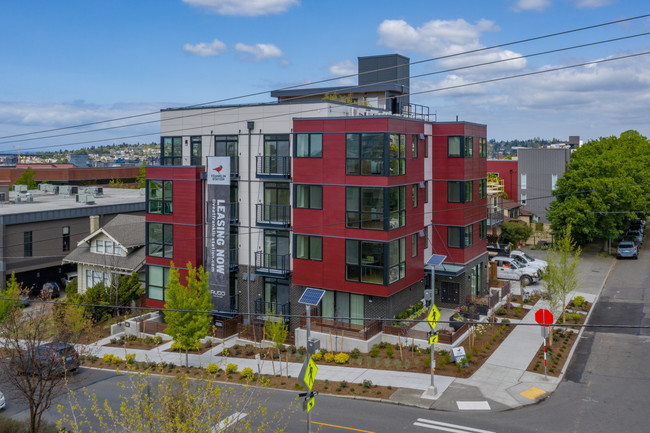 Franklin Station in Seattle, WA - Foto de edificio - Building Photo