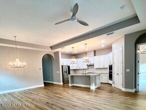 3102 Pescara Dr in Jacksonville, FL - Building Photo - Building Photo
