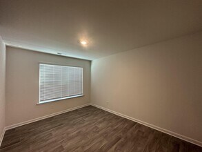 6017 Northway forest Dr in Charlotte, NC - Building Photo - Building Photo