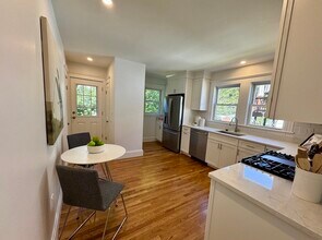 331 Vermont St in Boston, MA - Building Photo - Building Photo