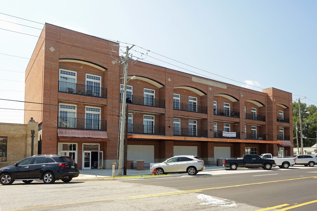 Downtown Rock Point in Tuscaloosa, AL - Building Photo