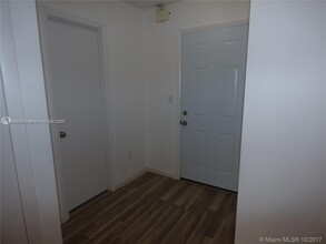1601 NE 191st St in Miami, FL - Building Photo - Building Photo