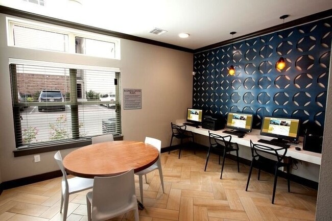 817 Colcord Ave in Waco, TX - Building Photo - Building Photo