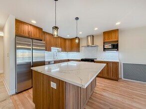 6417 W Irving Park Rd in Chicago, IL - Building Photo - Building Photo