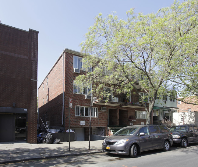 1272-1274 50th St in Brooklyn, NY - Foto de edificio - Building Photo