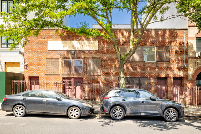 806 Classon Avenue in Brooklyn, NY - Building Photo - Building Photo