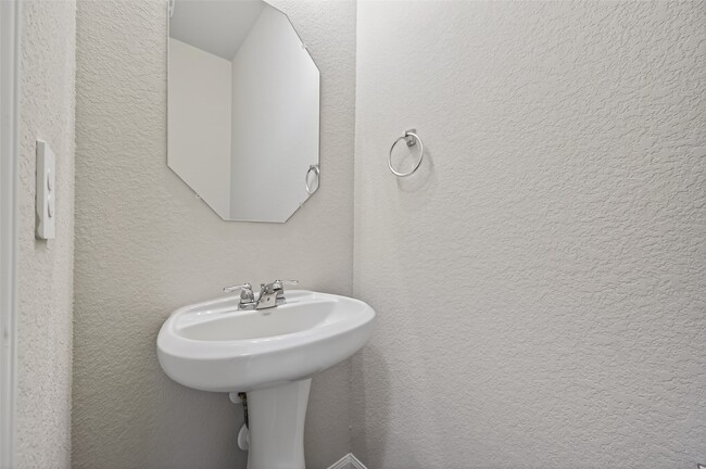 4326 McGregor Blf Ln