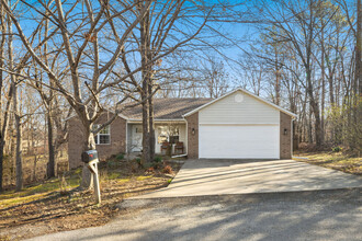 13 Orleton Ln in Bella Vista, AR - Building Photo - Building Photo