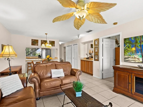 1669 Seascape Cir, Unit 1669 in Tarpon Springs, FL - Foto de edificio - Building Photo