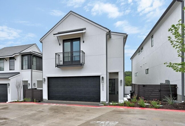 6805 Adeline Wy in Austin, TX - Building Photo - Building Photo