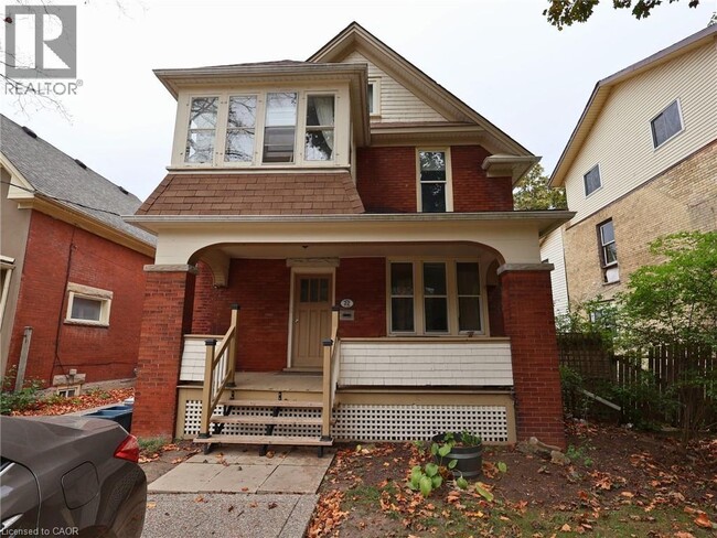 property at 22 St Leger St