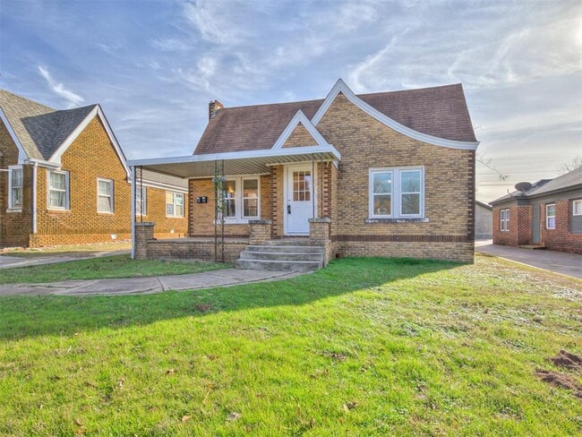 2324 W Park Pl in Oklahoma City, OK - Building Photo - Building Photo