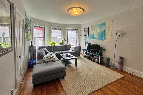 43 Cedar St, Unit 40-3L