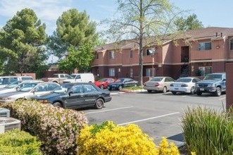 Mesa Verde Apartments in North Highlands, CA - Building Photo - Building Photo