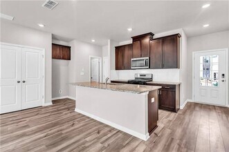 1575 Villageside Ct in Lawrenceville, GA - Building Photo - Building Photo