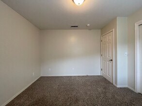 3895 Hillcrest Dr in Templeton, CA - Building Photo - Building Photo