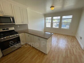 1515 14th Ave in Oakland, CA - Building Photo - Building Photo