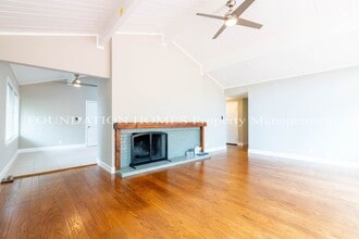212 Blackstone Dr in San Rafael, CA - Building Photo - Building Photo