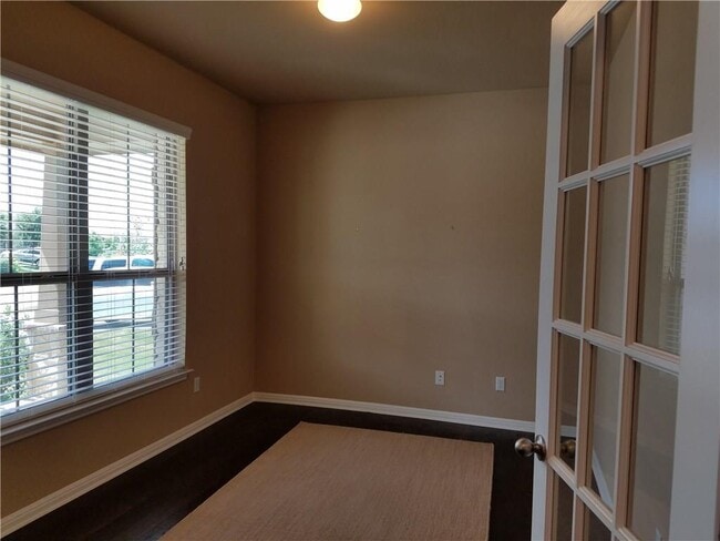 743 Easton Dr in San Marcos, TX - Building Photo - Building Photo