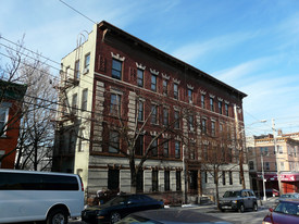 1649 Taylor Ave Apartments