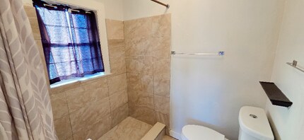 306 Taylor Ave in Daytona Beach, FL - Building Photo - Building Photo