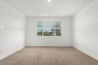 19237 W Hazelwood St in Litchfield Park, AZ - Building Photo - Building Photo