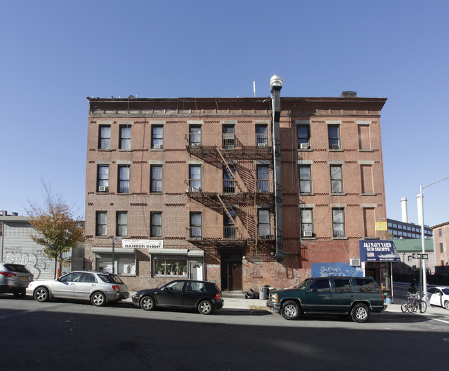 108 Flushing Ave in Brooklyn, NY - Building Photo - Building Photo